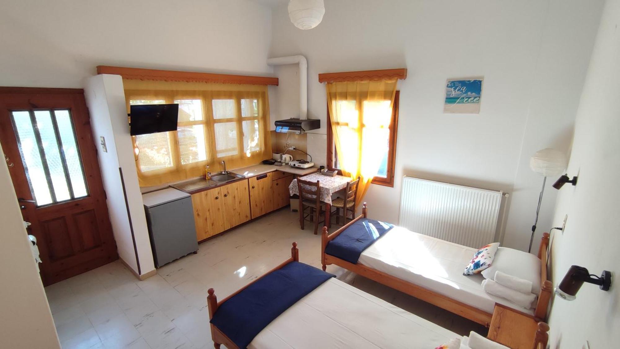 Petralonia Apartment Mytilene Exterior photo