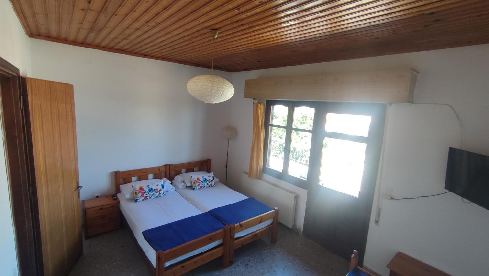 Petralonia Apartment Mytilene Exterior photo