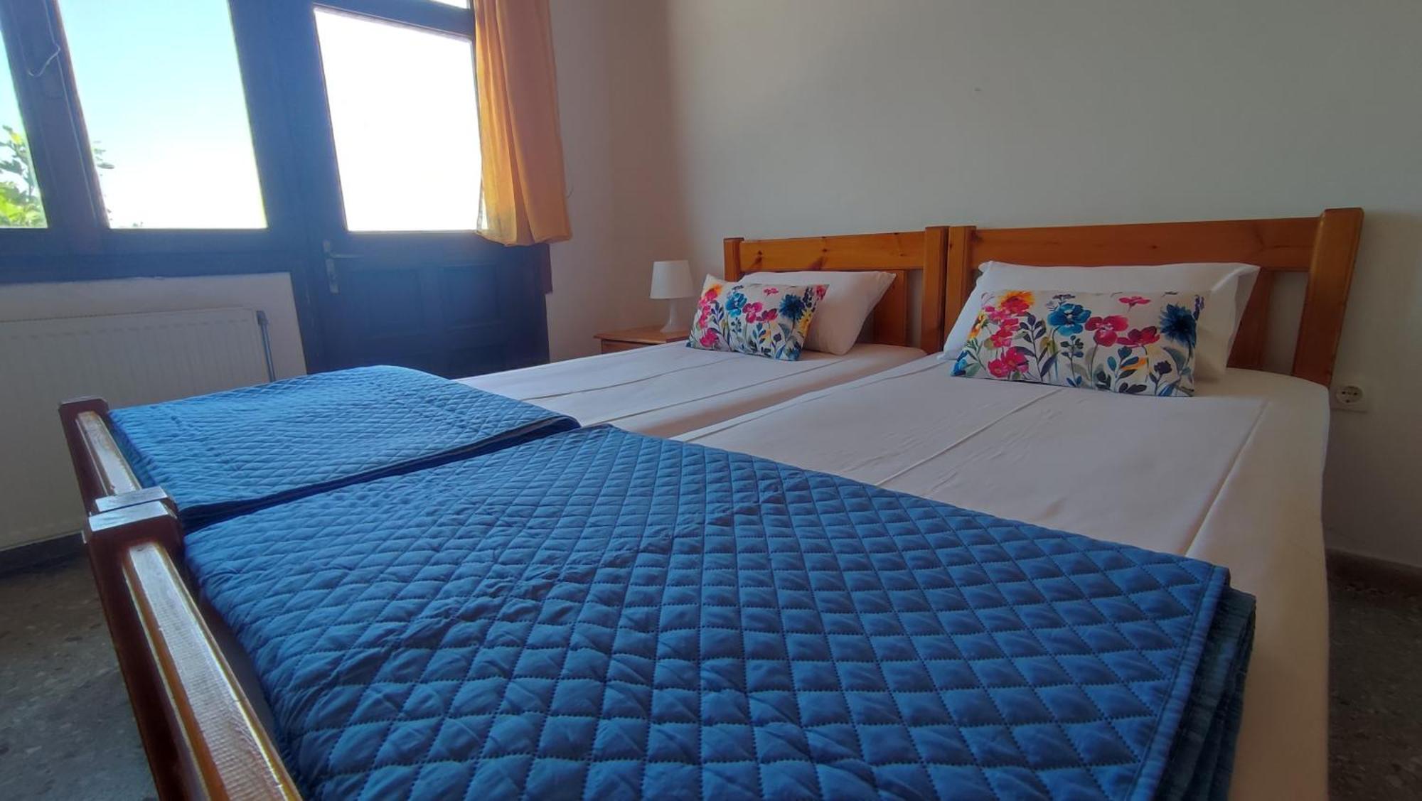 Petralonia Apartment Mytilene Exterior photo