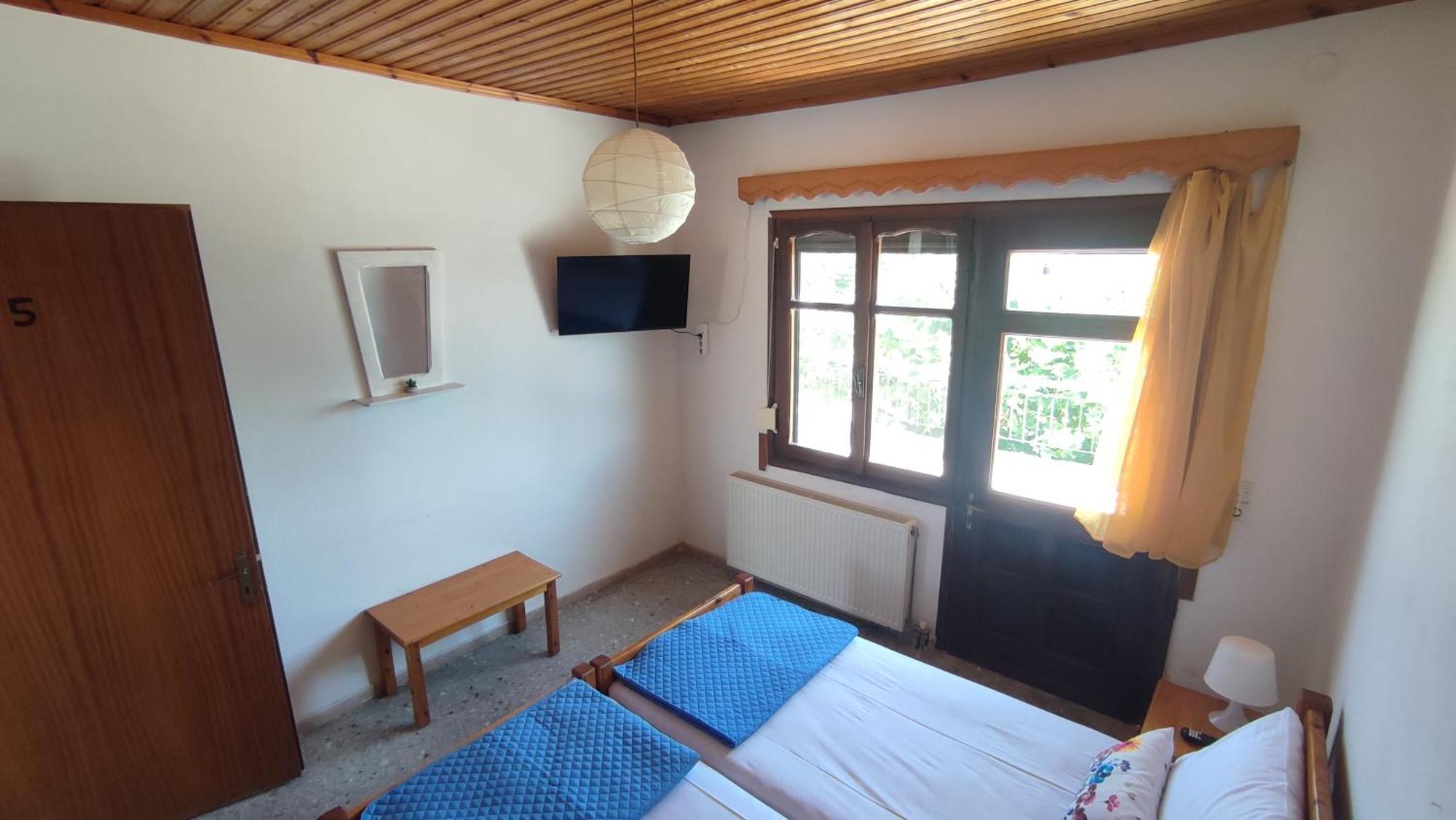 Petralonia Apartment Mytilene Exterior photo