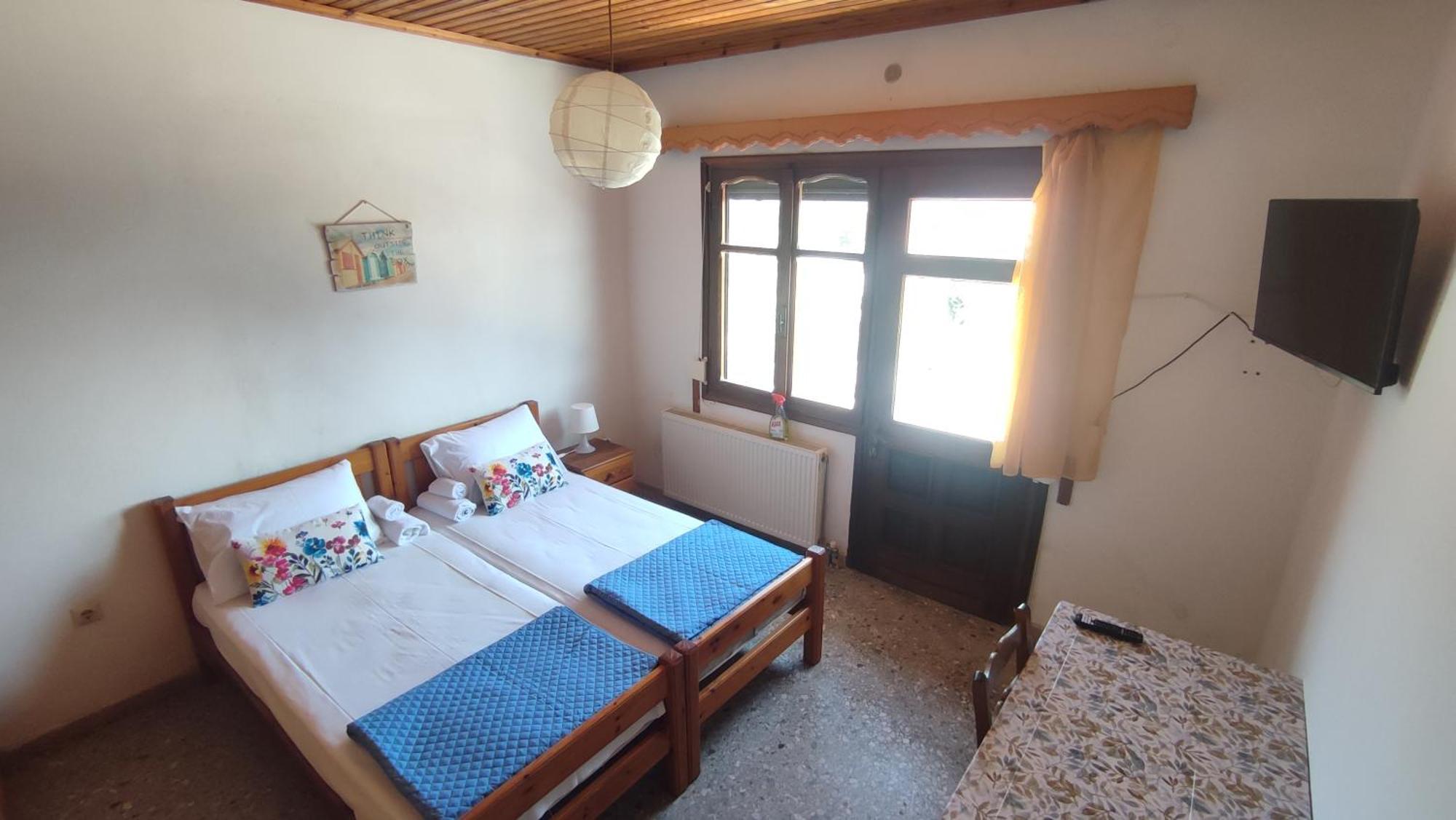 Petralonia Apartment Mytilene Exterior photo